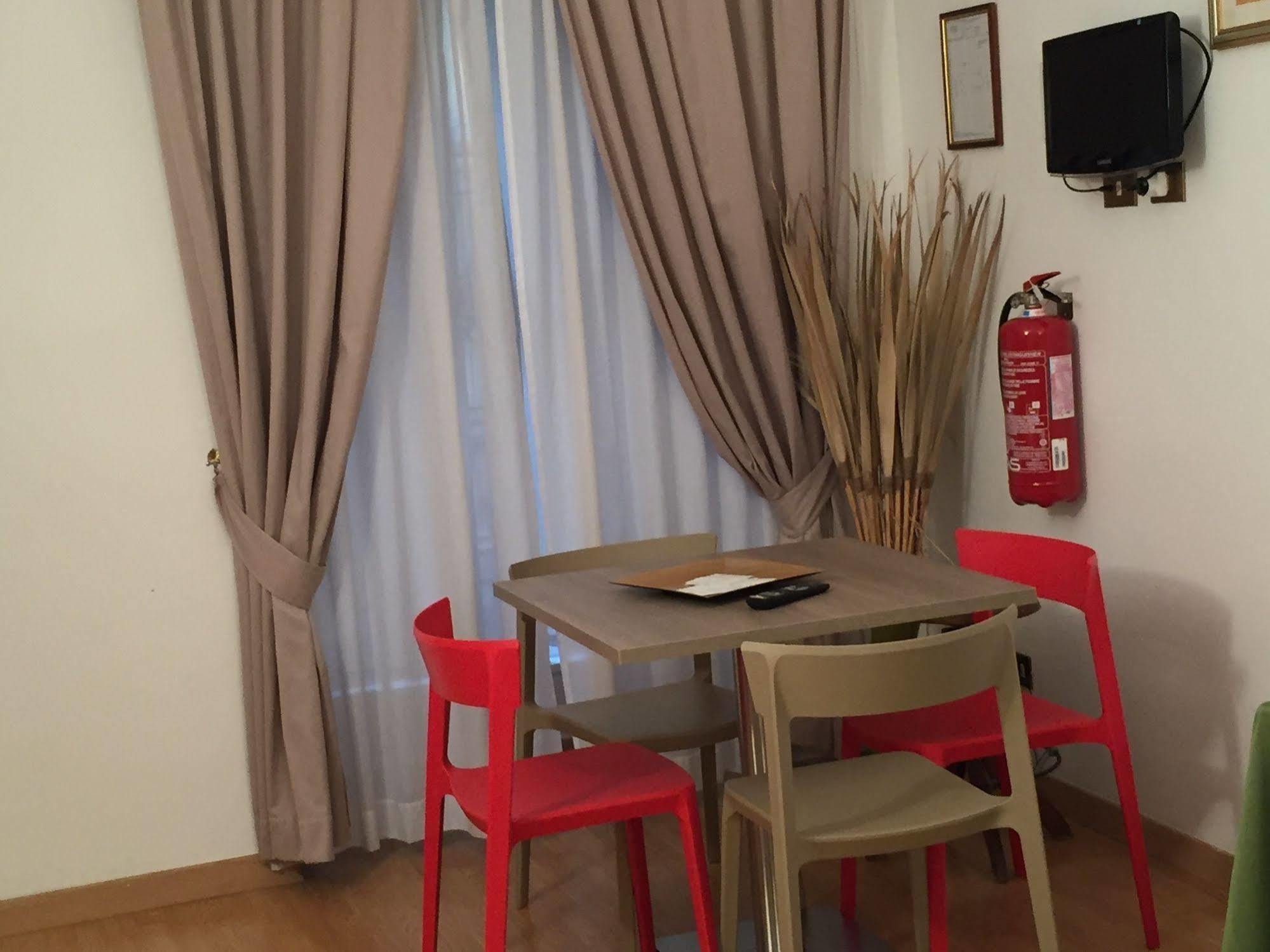 Morelli Bed & Breakfast Ρώμη Εξωτερικό φωτογραφία